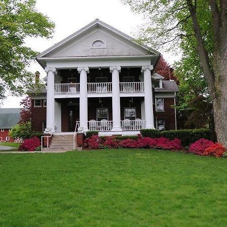 Arbor Hill Inn La Porte ภายนอก รูปภาพ