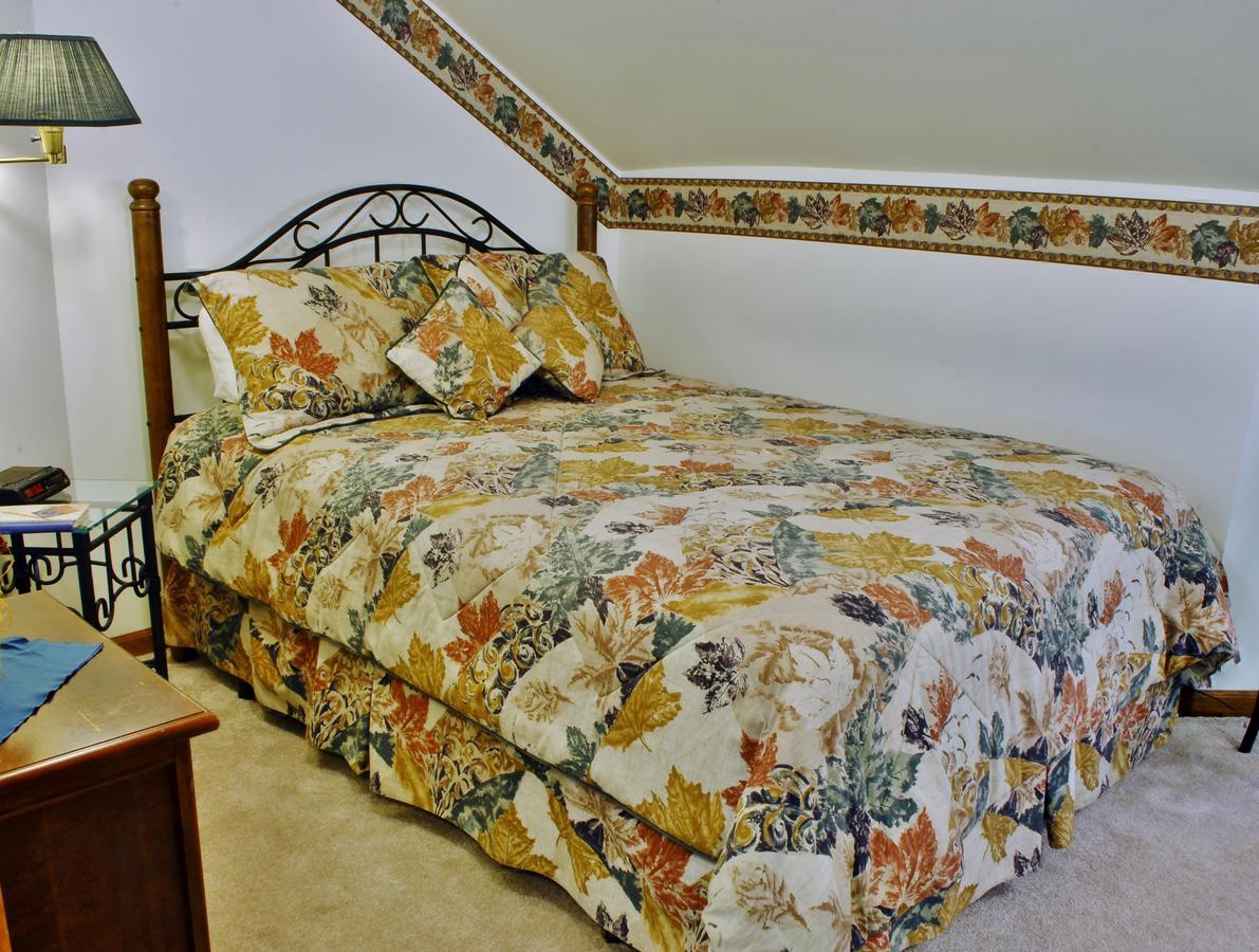 Arbor Hill Inn La Porte ภายนอก รูปภาพ