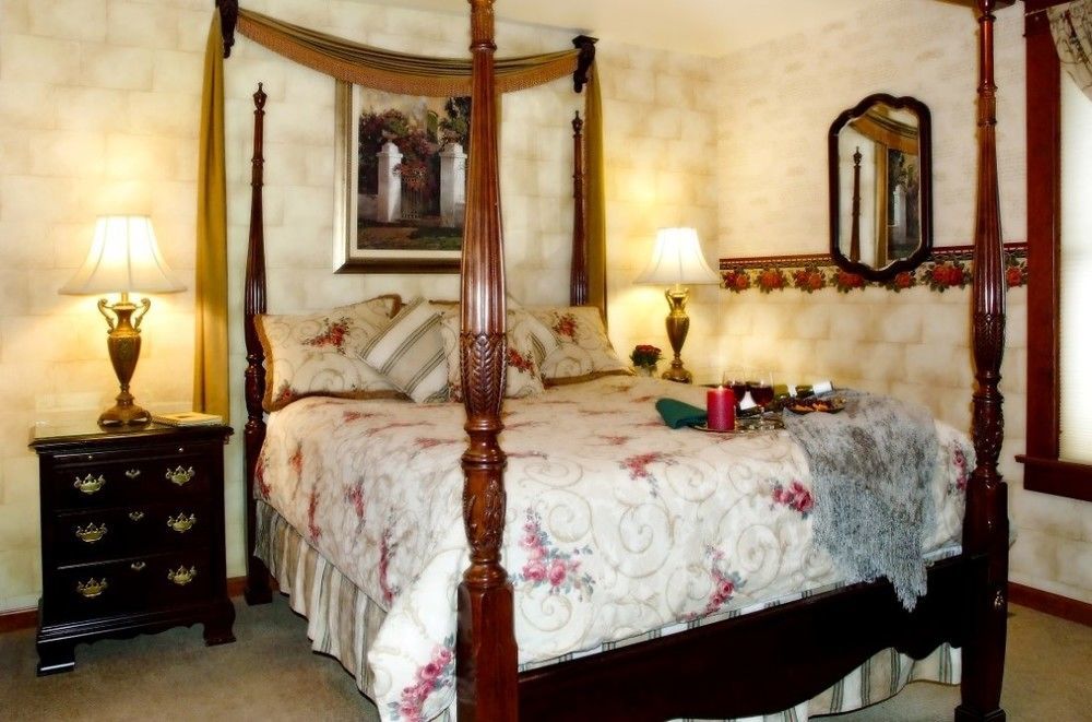 Arbor Hill Inn La Porte ภายนอก รูปภาพ